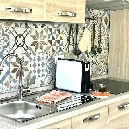 Locchi. Vicino Tramvia/careggi/meyer Apartamento *